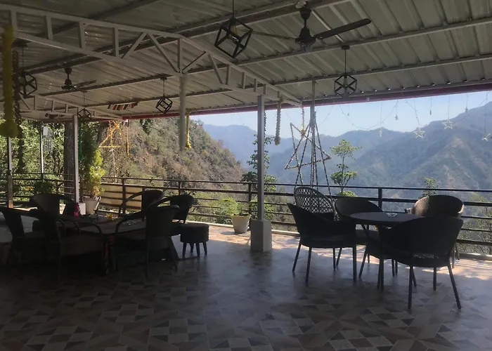 Kyarki Village Homestay & Cafe