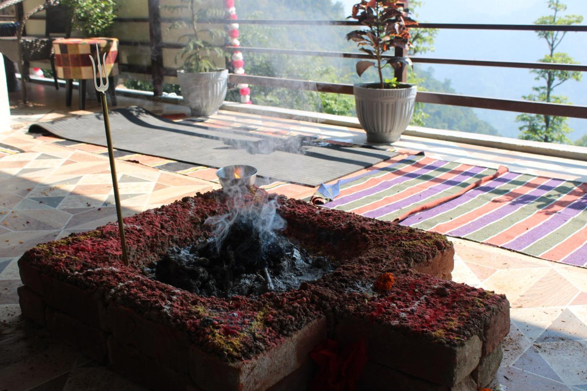 Kyarki Village & Cafe Homestay *